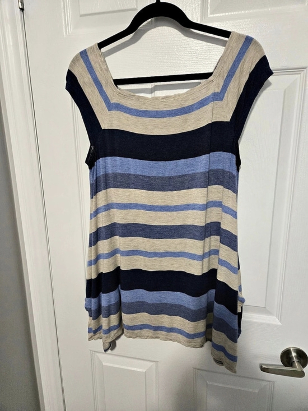 Max Studio Striped Tunic in Blue & Beige Size Large Like New